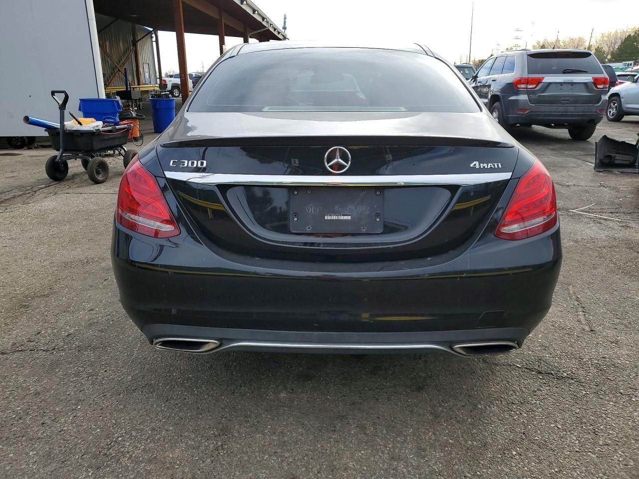 2016 Mercedes-Benz C 300 4Matic - Фото 6