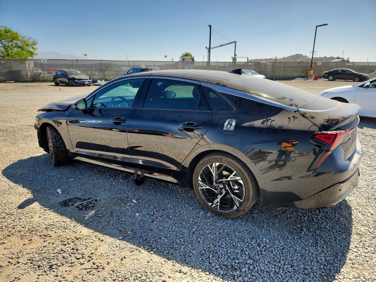 2025 Kia K5 Gt-Line - Фото 2