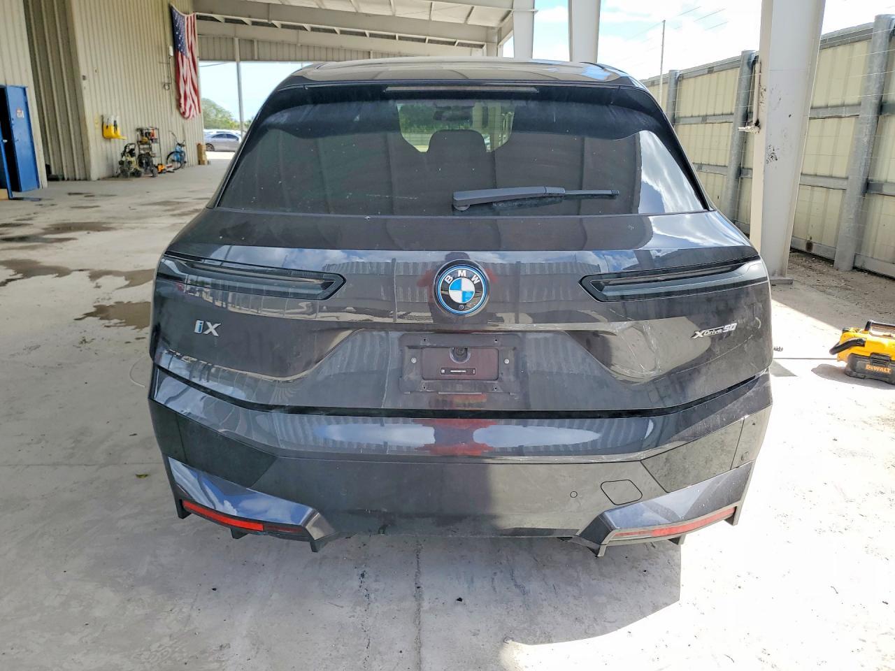 2024 BMW Ix xDrive50 - Фото 6