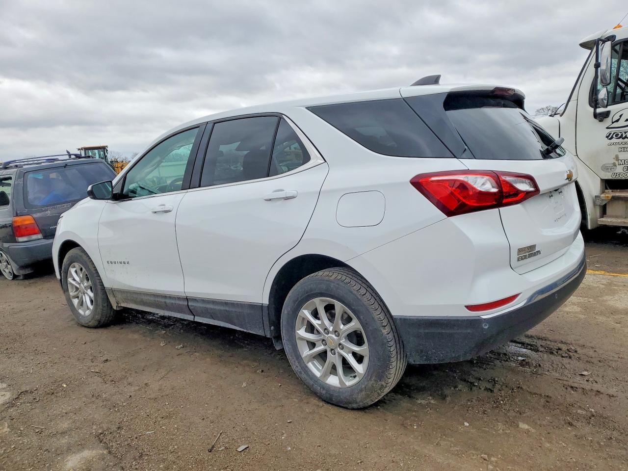 2020 Chevrolet Equinox Lt - Фото 2