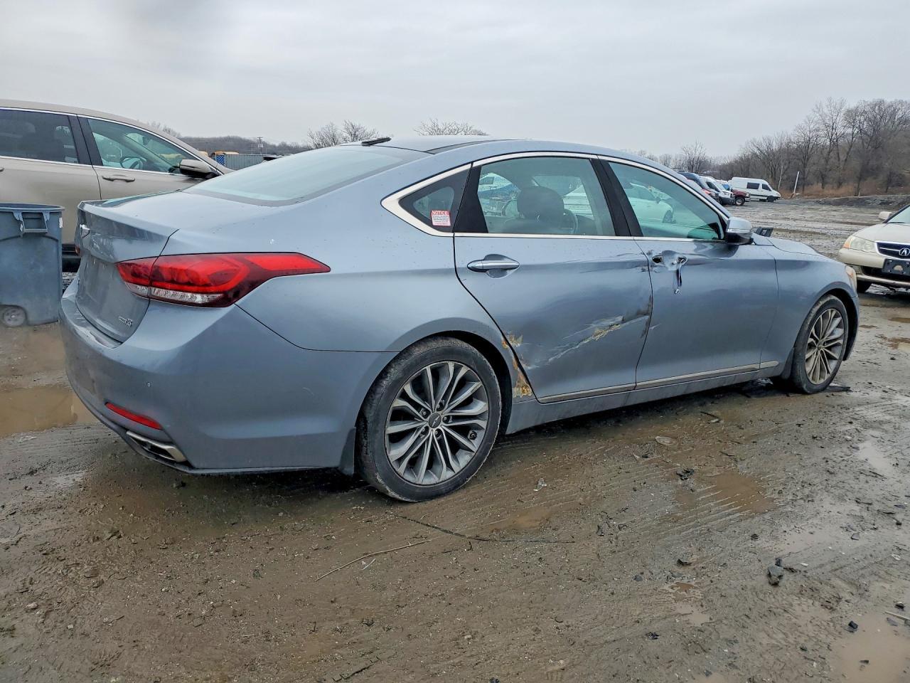 2016 Hyundai Genesis 3.8L - Фото 3