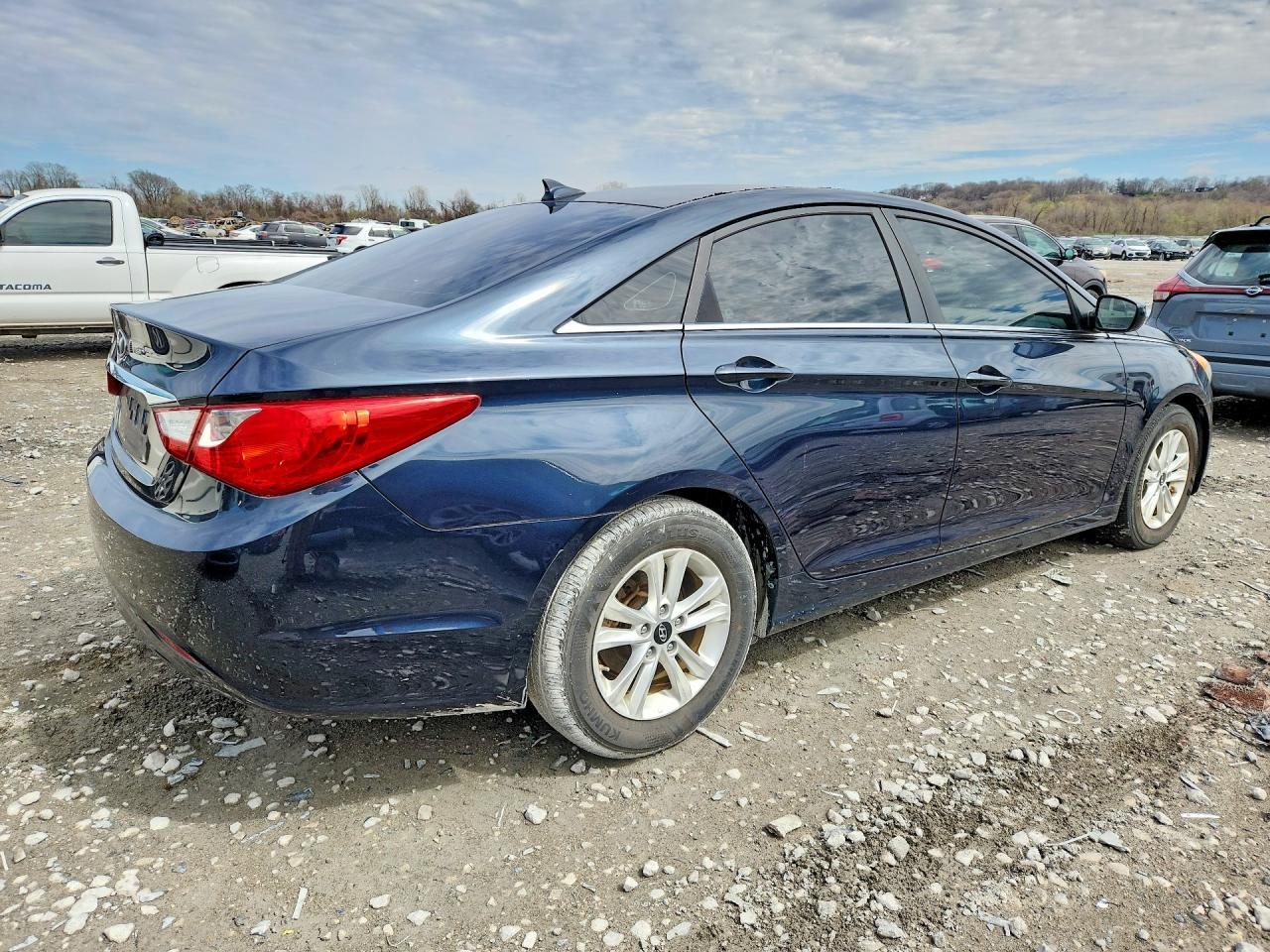 2013 Hyundai Sonata Gls - Фото 3