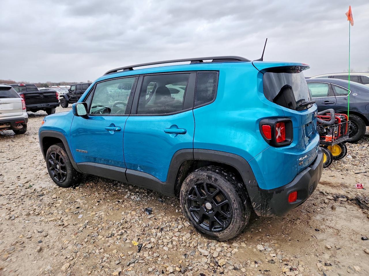 2021 Jeep Renegade Latitude - Фото 2