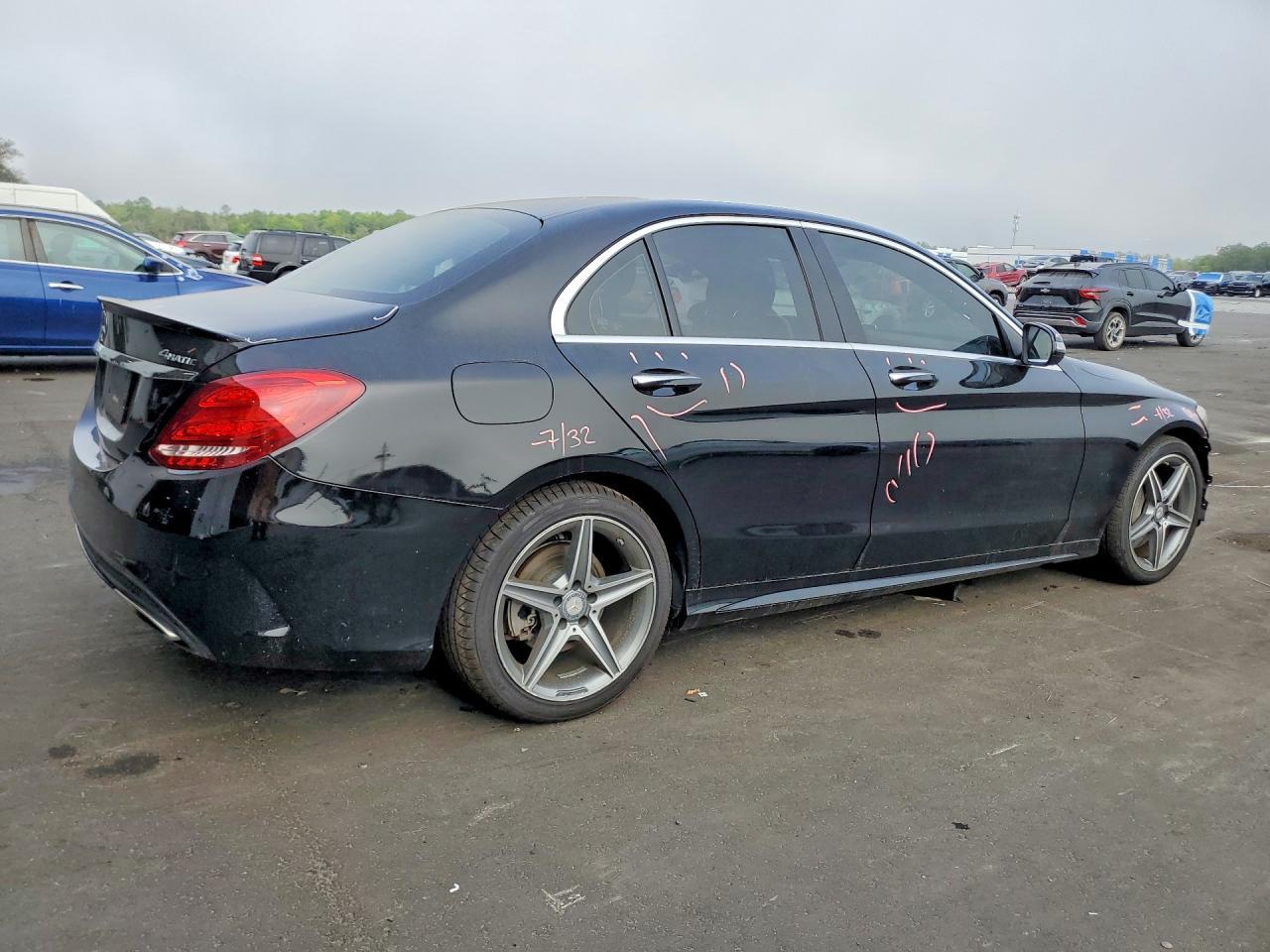 2016 Mercedes-Benz C 300 4Matic - Image 3