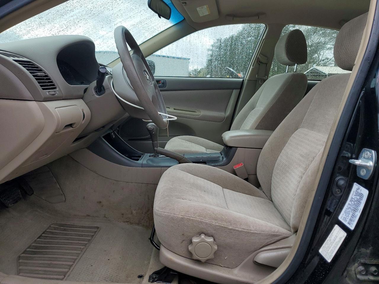 2002 Toyota Camry Le - Image 7