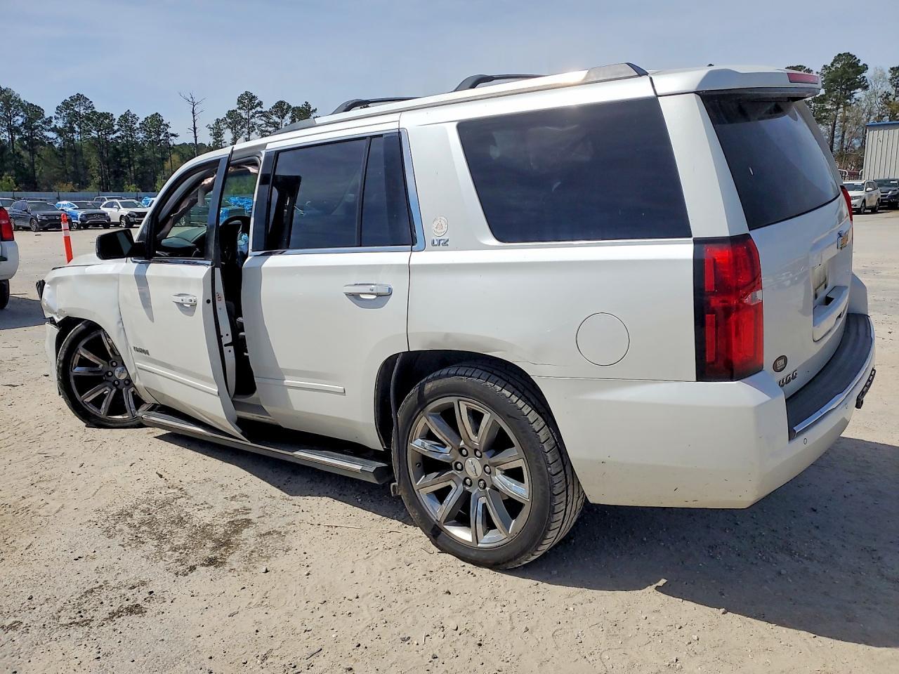 2016 Chevrolet Tahoe K1500 Ltz - Image 2