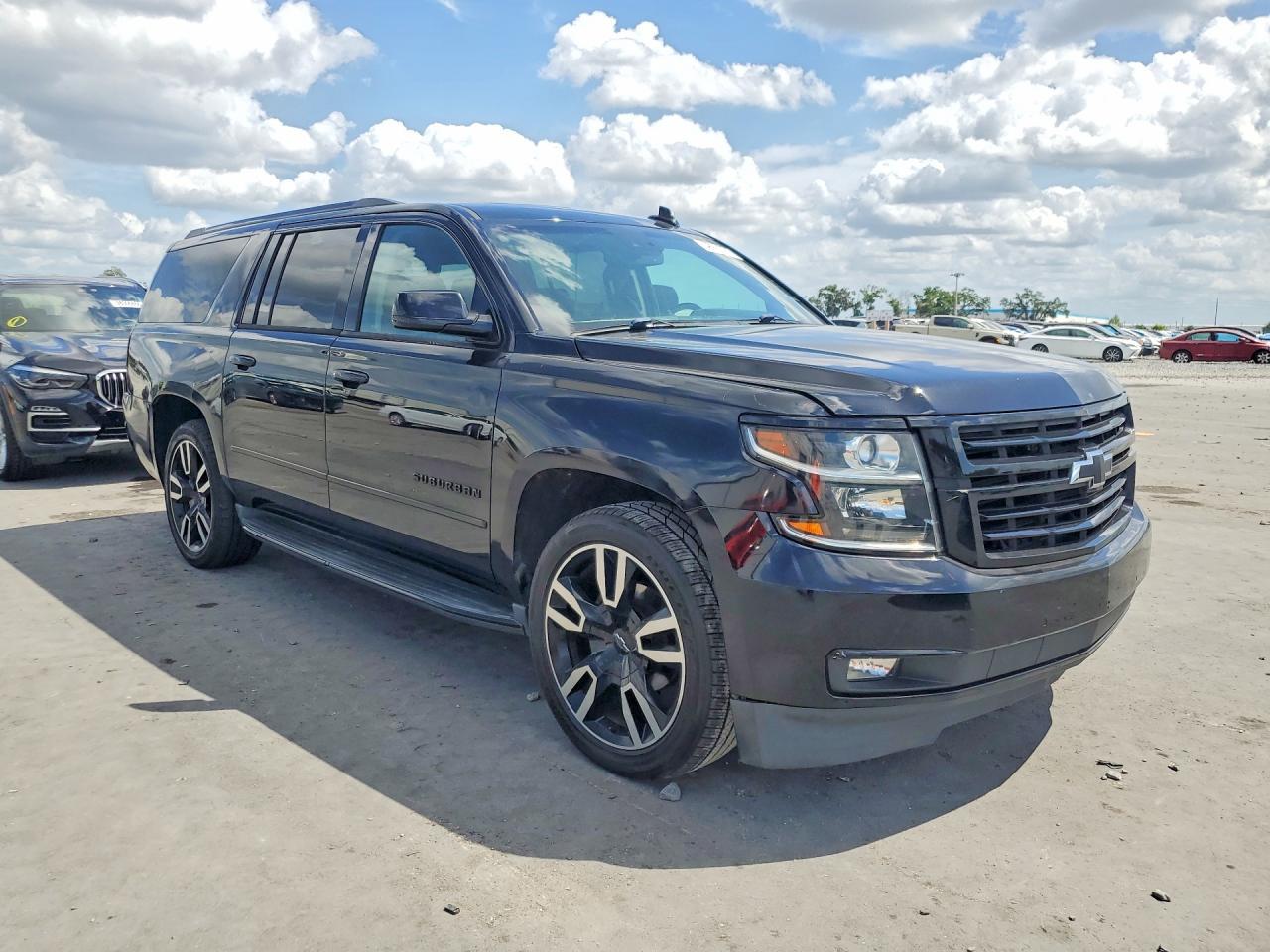 2018 Chevrolet Suburban C1500 Premier - Фото 4
