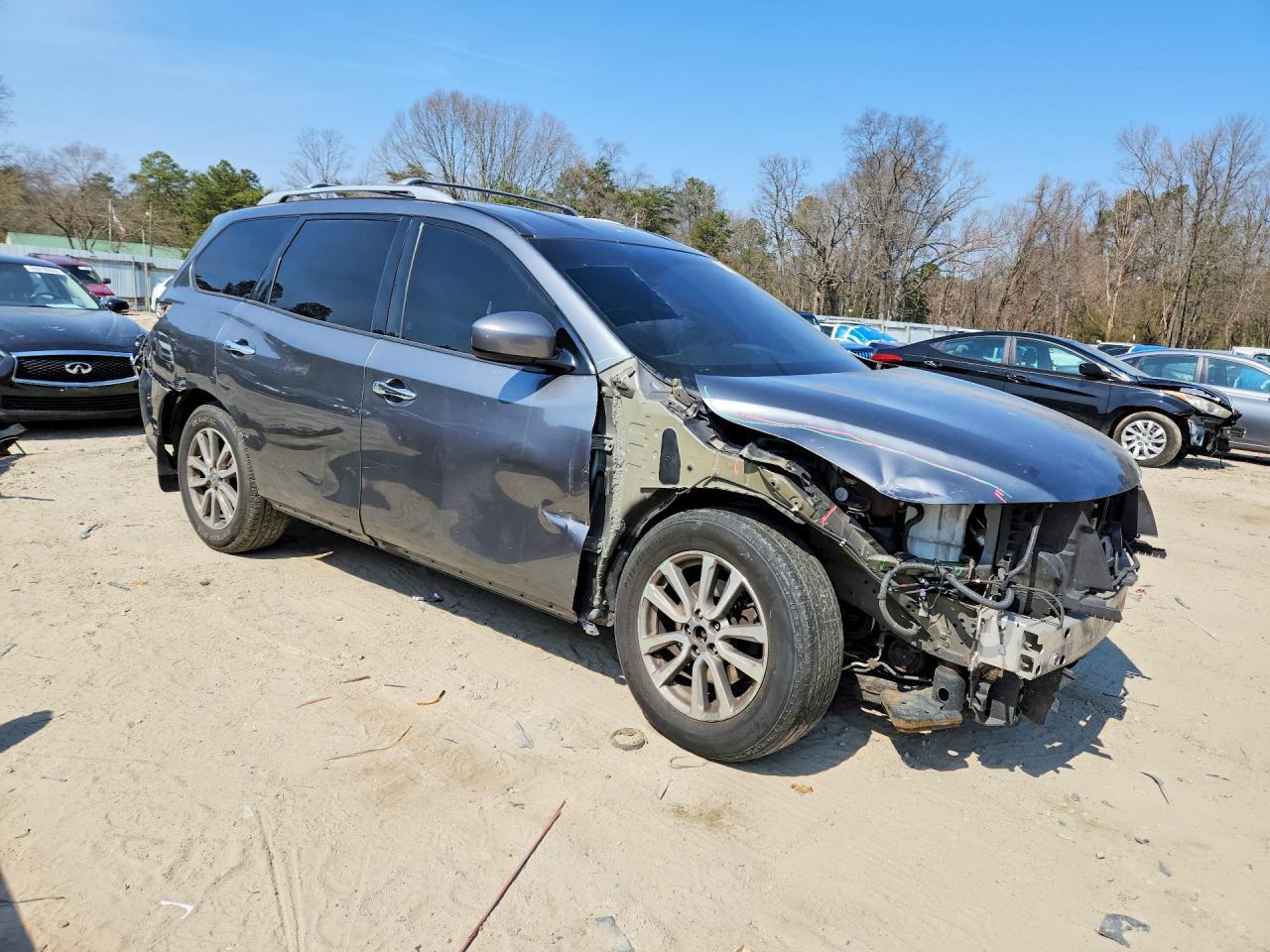 2015 Nissan Pathfinder Sv - Фото 4