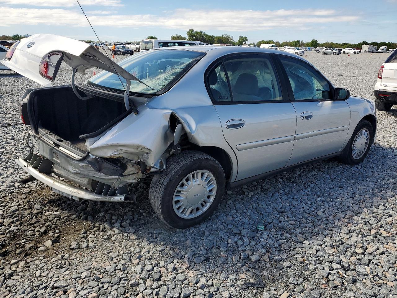 2001 Chevrolet Malibu - Image 3