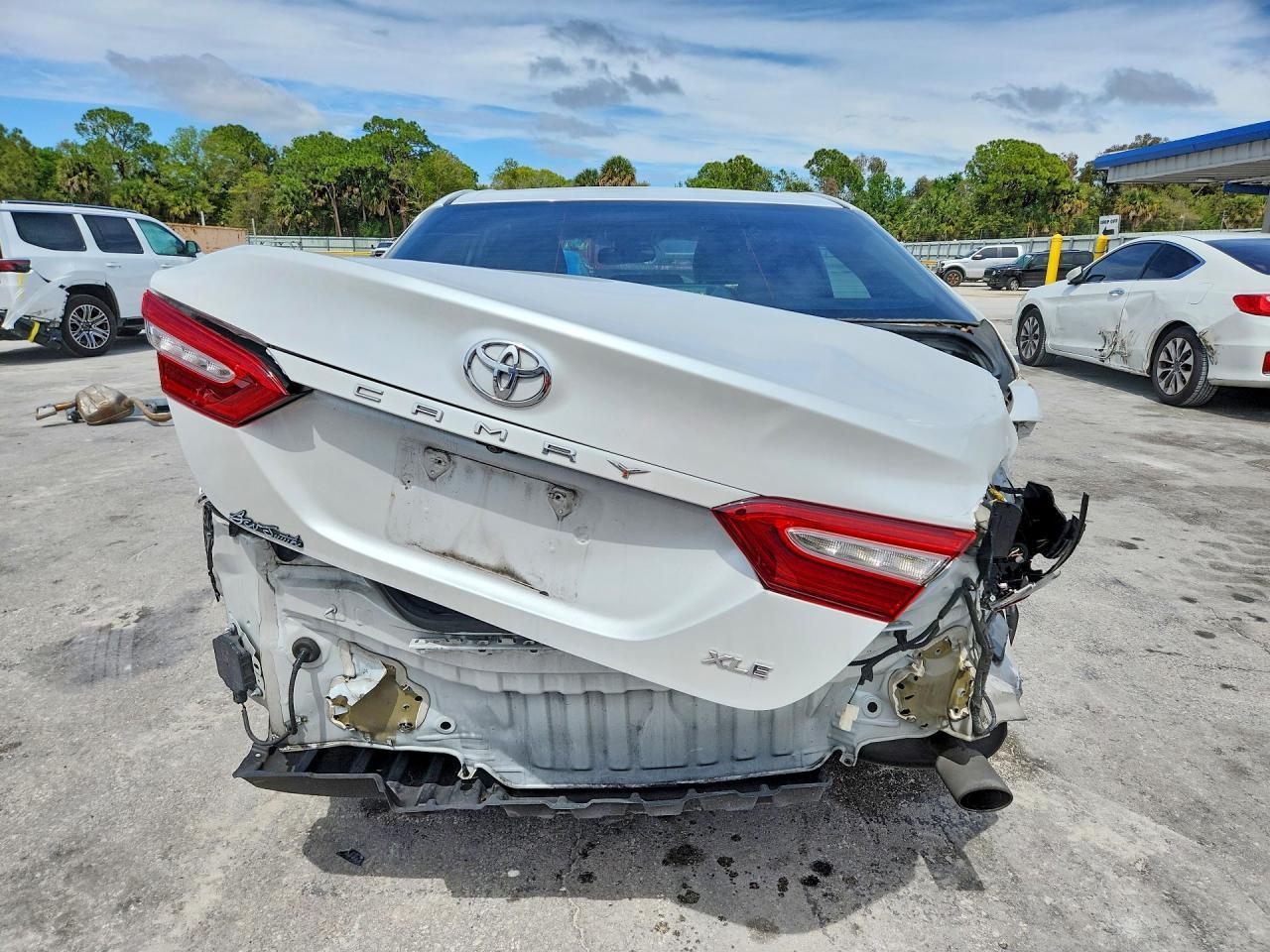 2018 Toyota Camry Xle - Фото 6