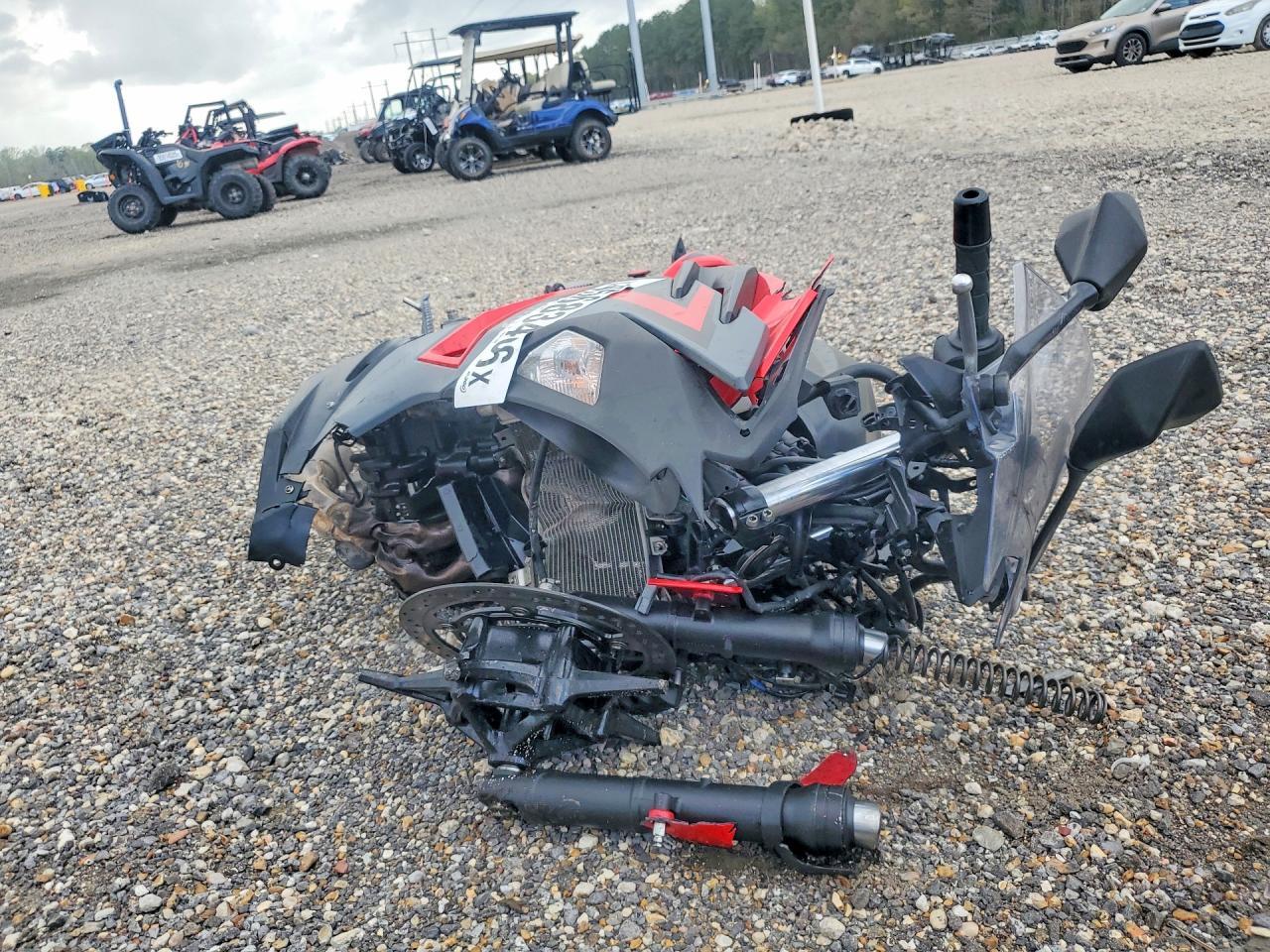 2025 Kawasaki Ex500 - Image 2