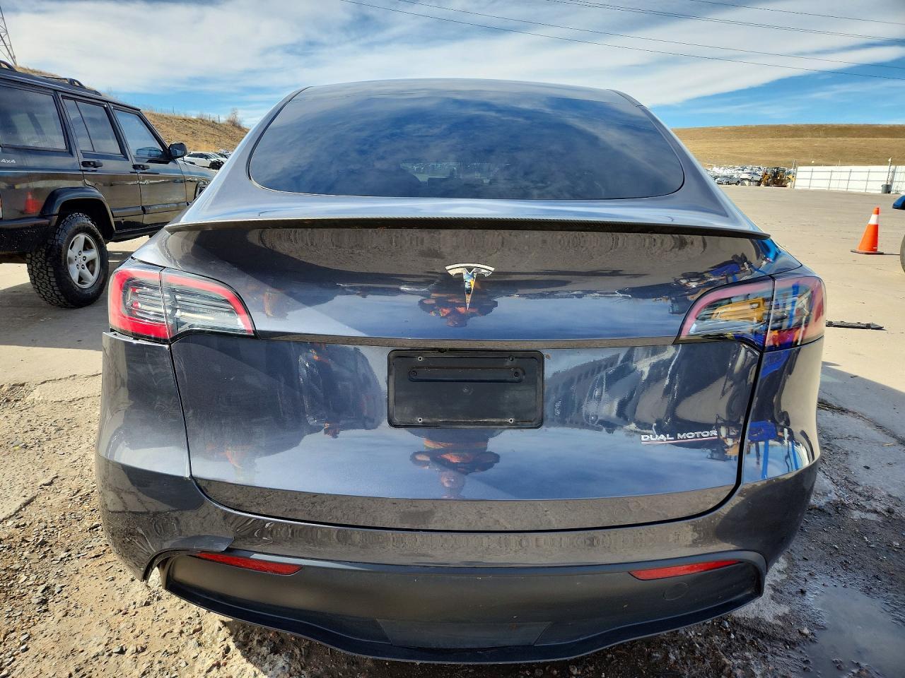 2023 Tesla Model Y - Фото 6