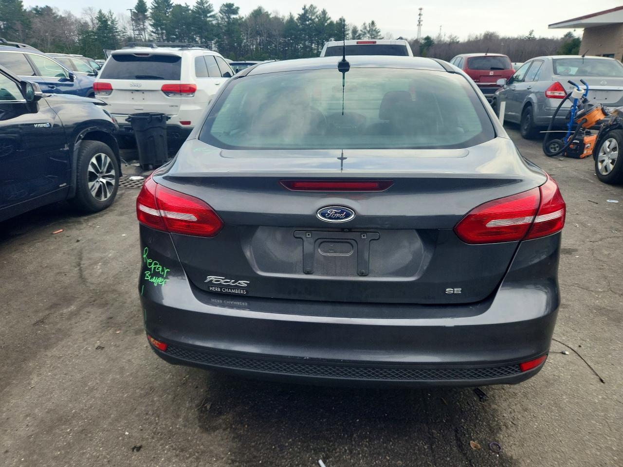 2016 Ford Focus Se - Фото 6