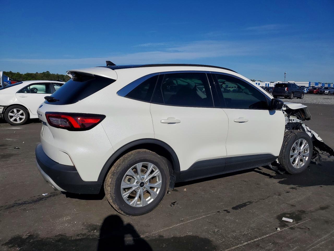 2023 Ford Escape Active - Фото 3