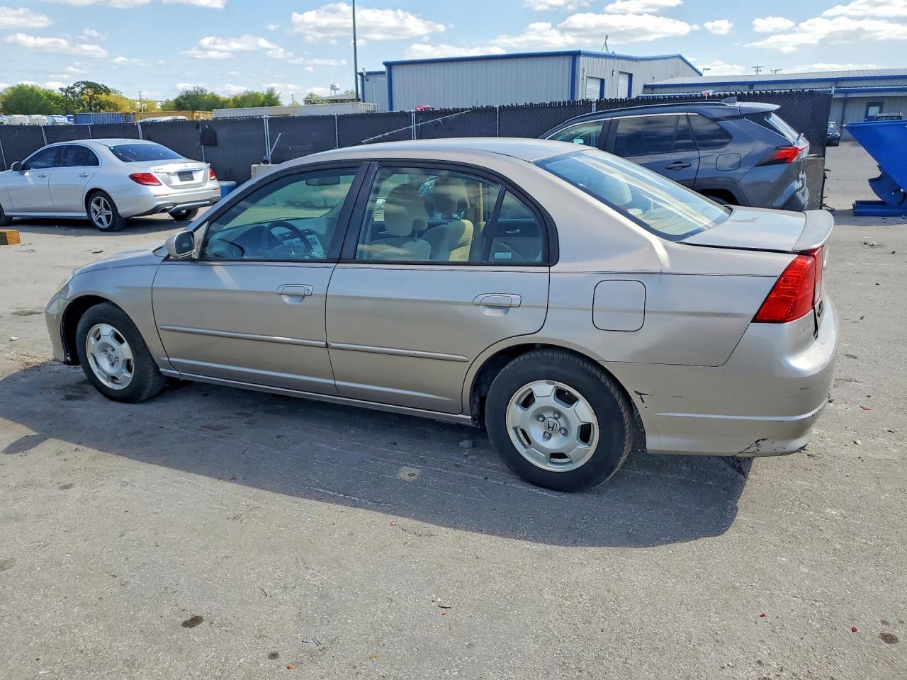 2004 Honda Civic Hybrid - Фото 2