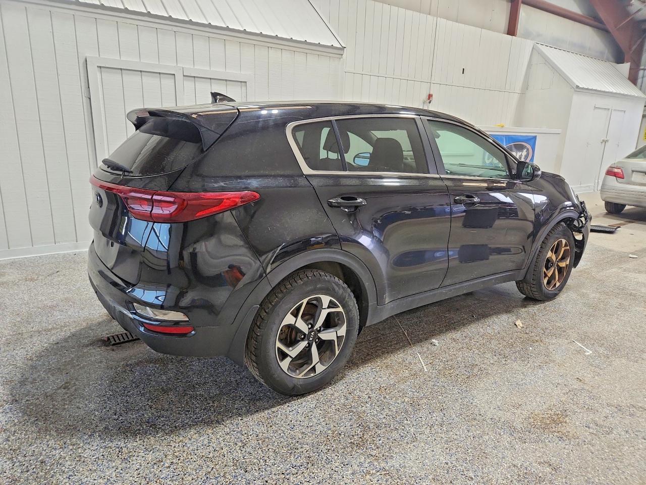 2020 Kia Sportage Lx - Фото 3