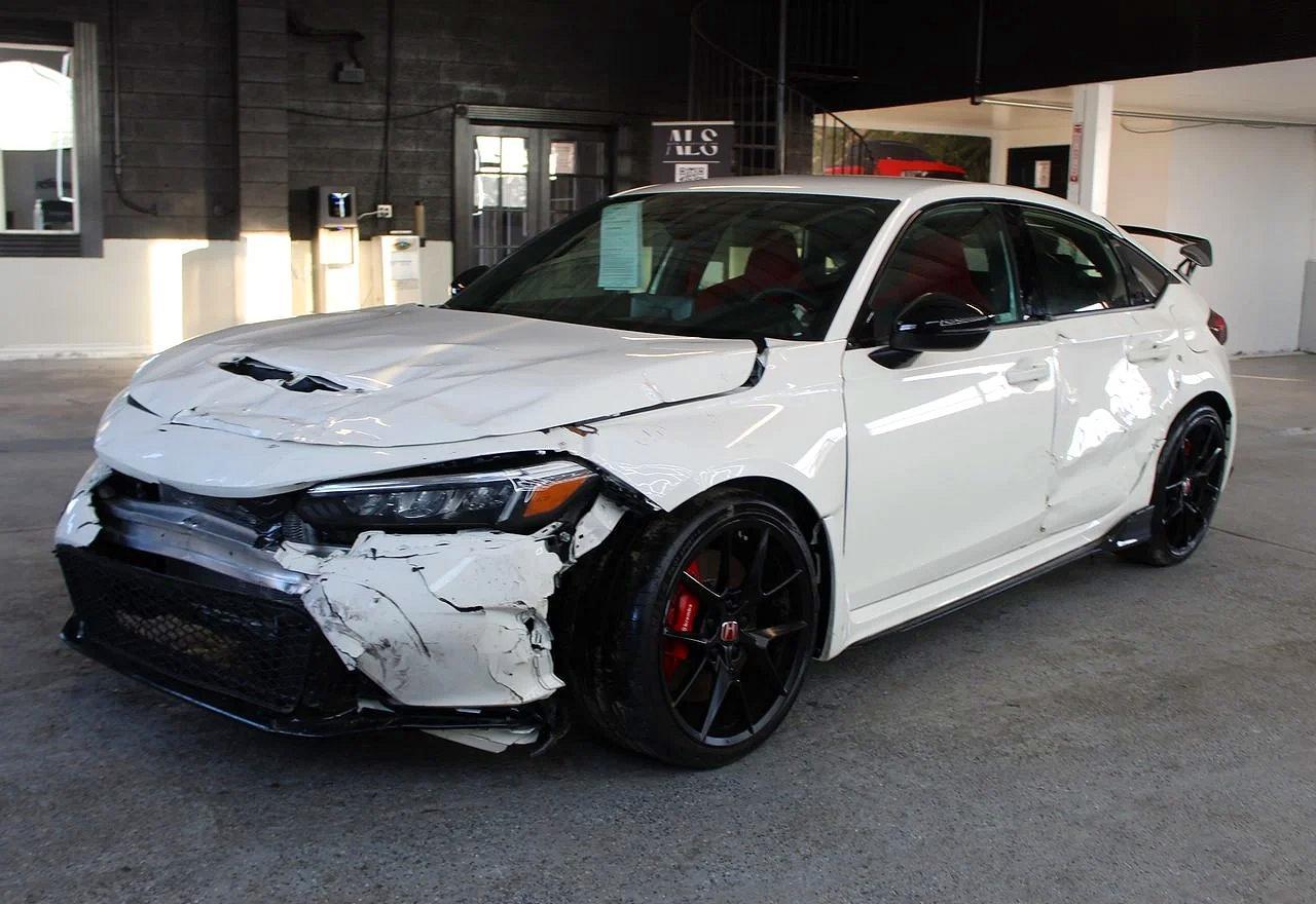 2025 Honda Civic Type-R - Фото 2