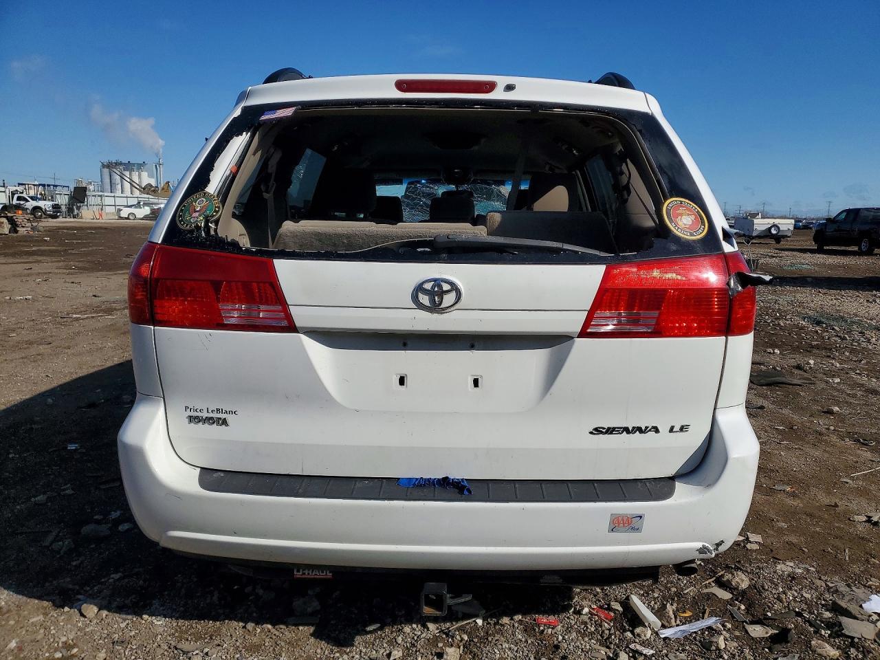 2004 Toyota Sienna Le 8 Passenger - Image 6