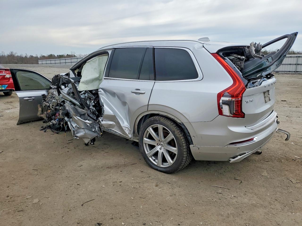 2018 Volvo Xc90 T6 - Фото 2