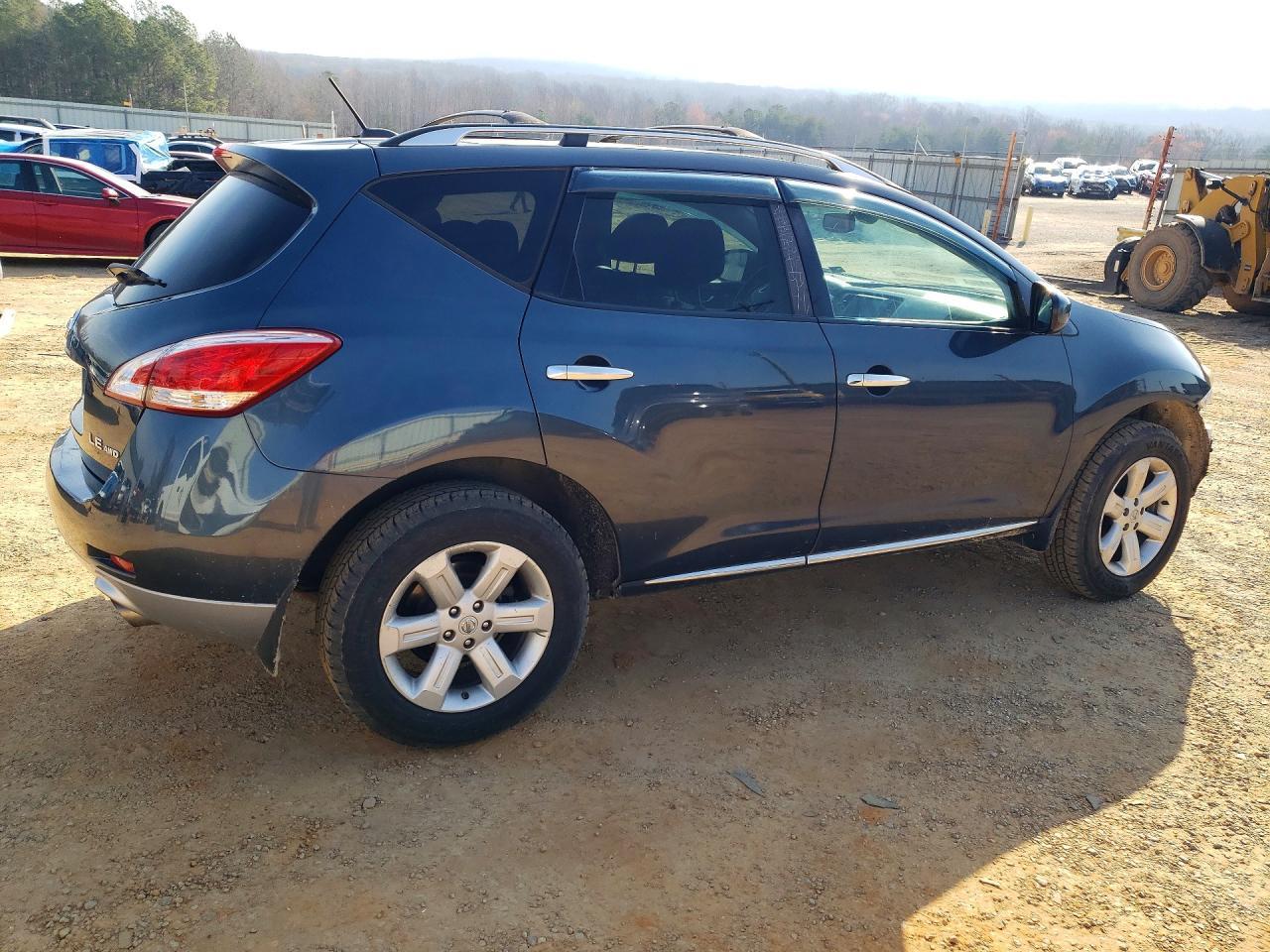 2011 Nissan Murano S - Фото 3