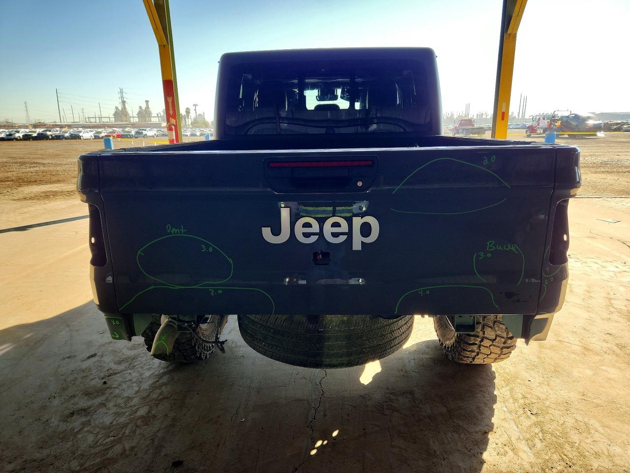 2020 Jeep Gladiator Overland - Image 6