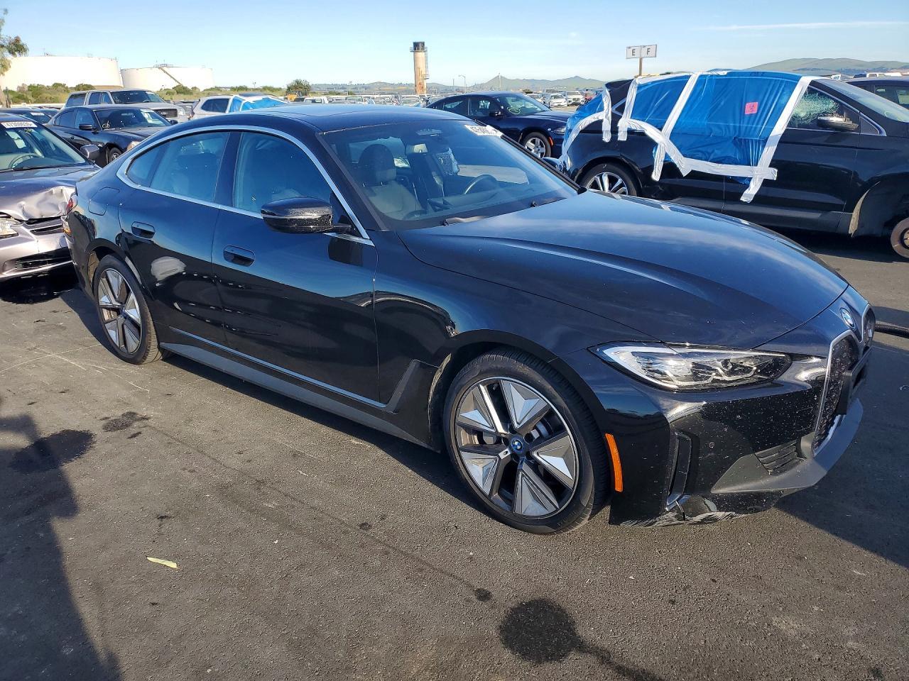 2024 BMW I4 xDrive 40 - Фото 4