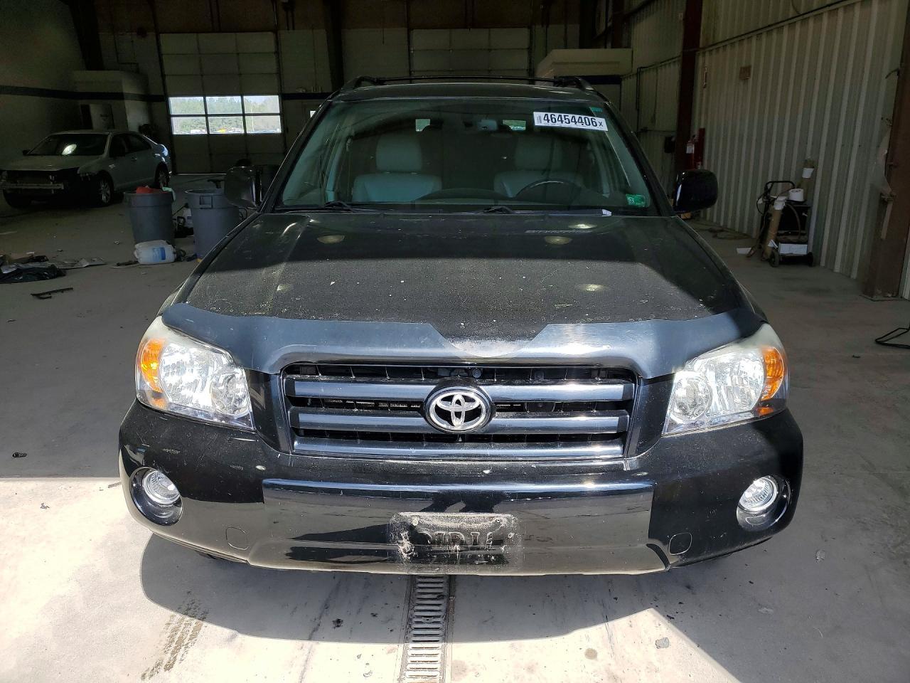 2006 Toyota Highlander Limited - Image 5