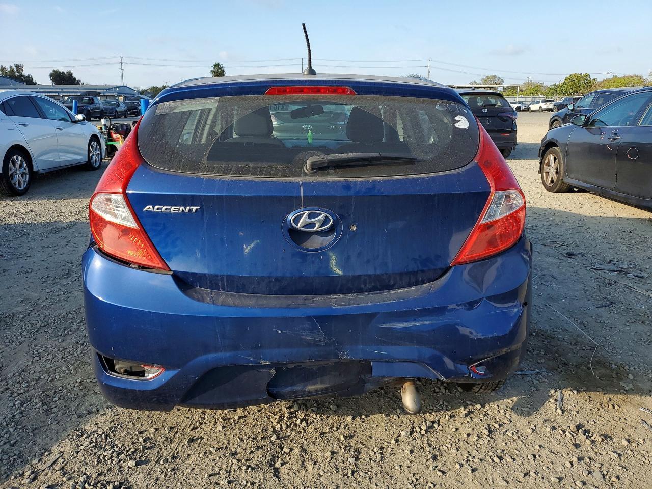 2016 Hyundai Accent Se - Image 6