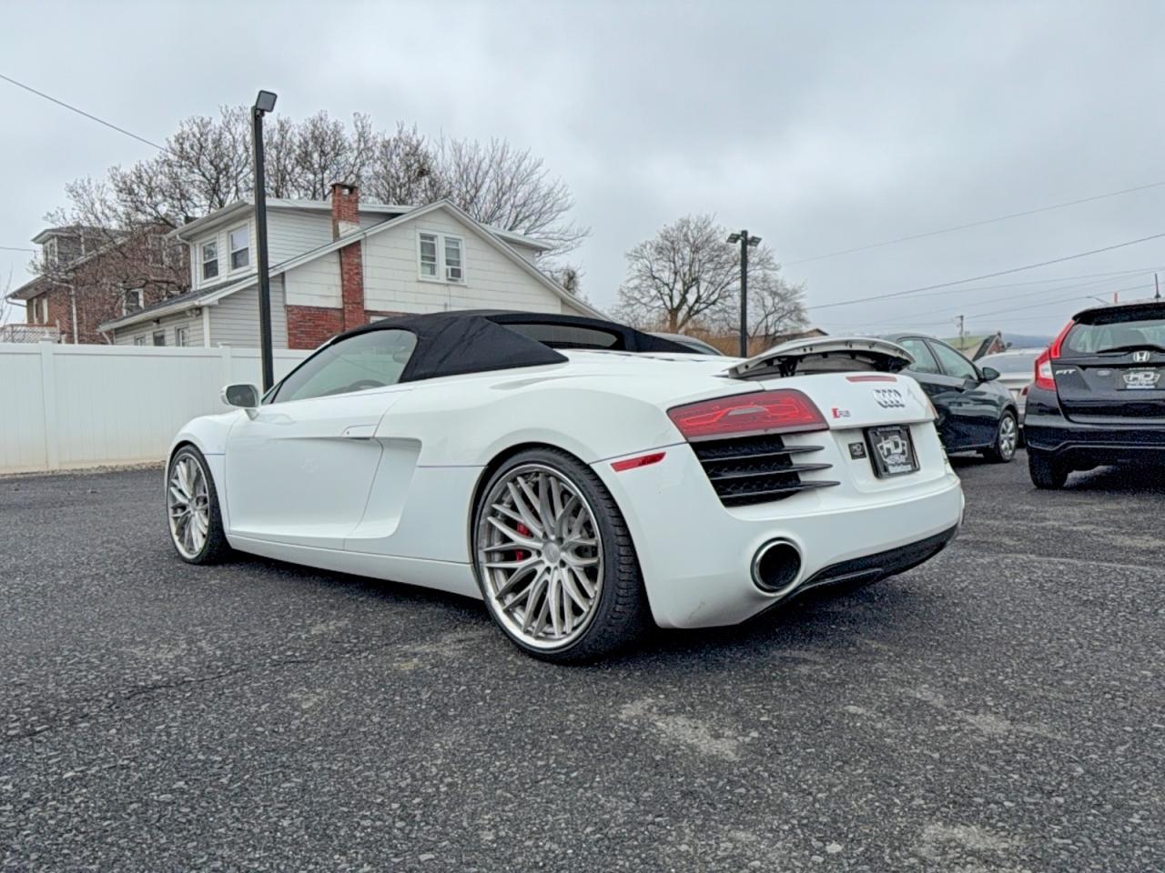 2014 Audi R8 4.2 Quattro - Image 3