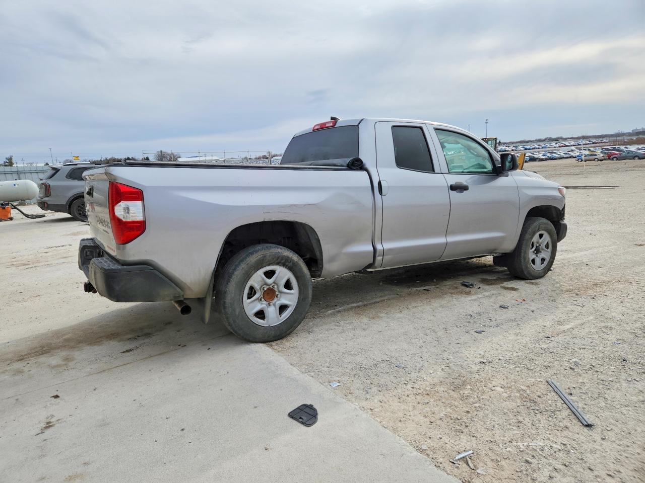 2021 Toyota Tundra Sr - Фото 3