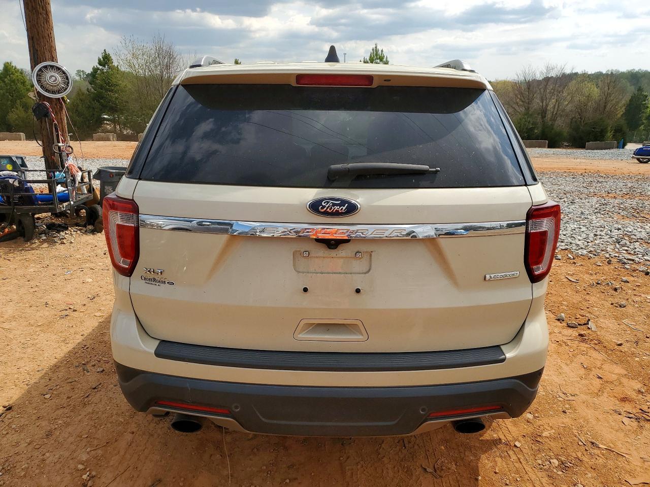 2018 Ford Explorer Xlt - Image 6