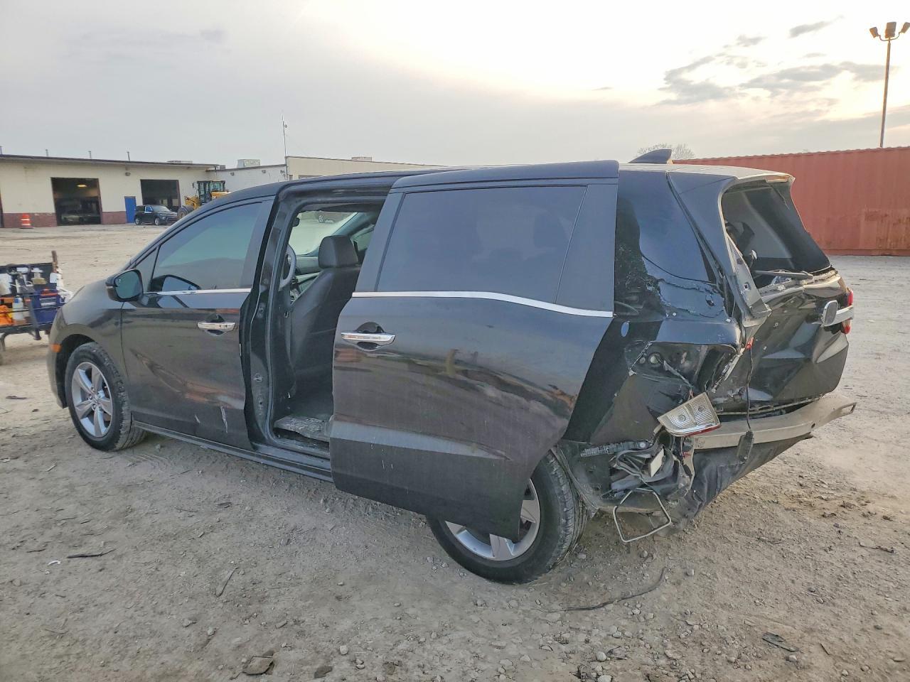 2019 Honda Odyssey Exl - Image 2