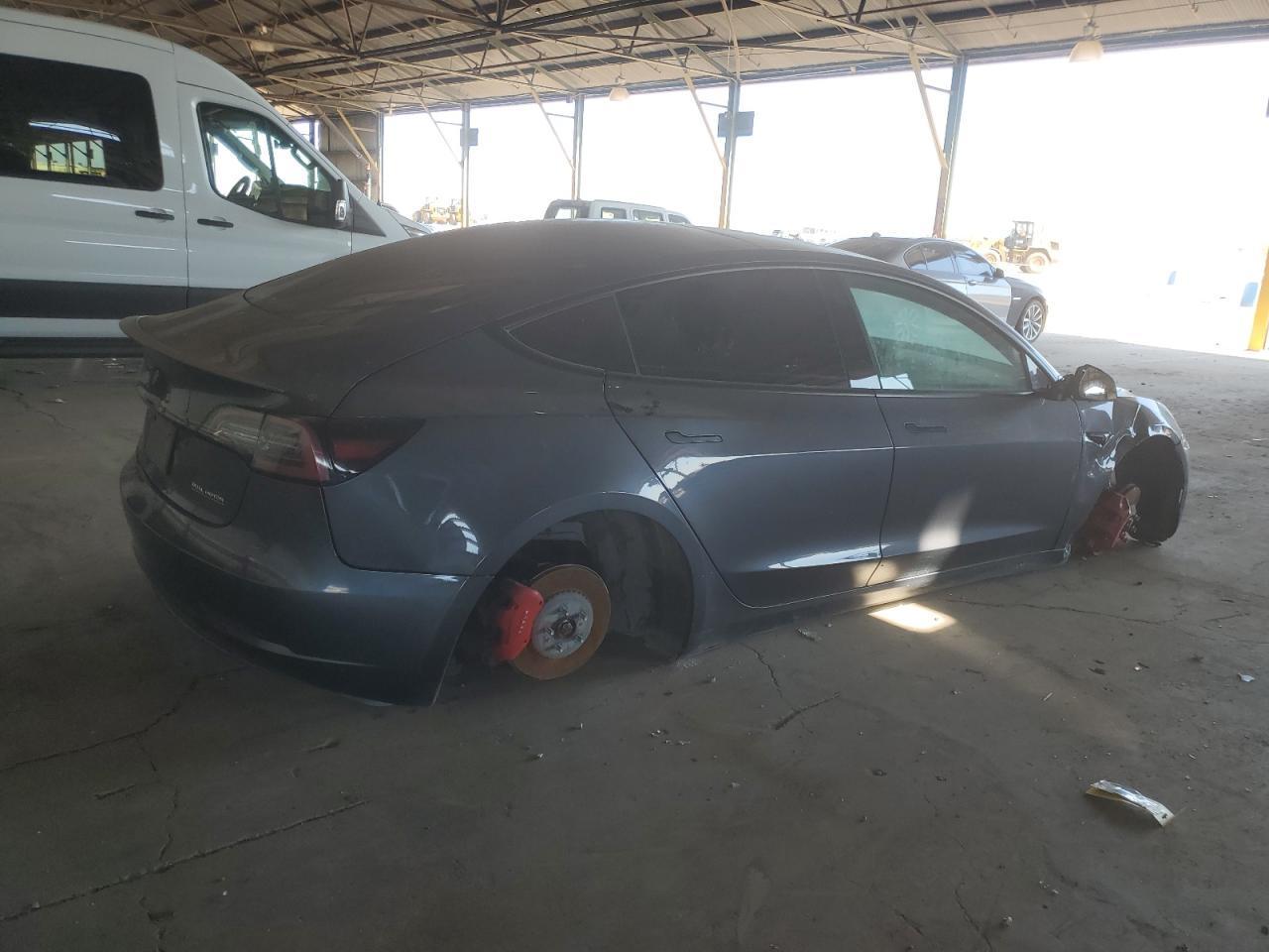2021 Tesla Model 3 - Image 3