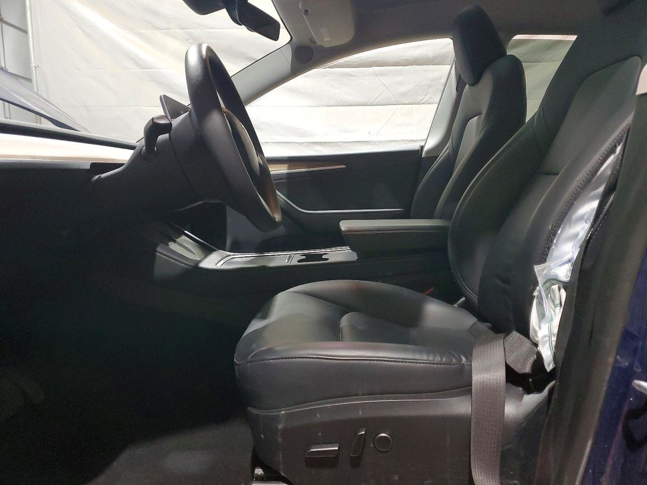 2023 Tesla Model Y - Фото 7