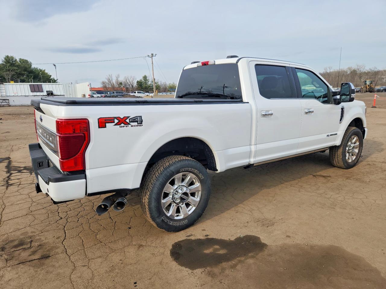2020 Ford F250 Super Duty - Image 3