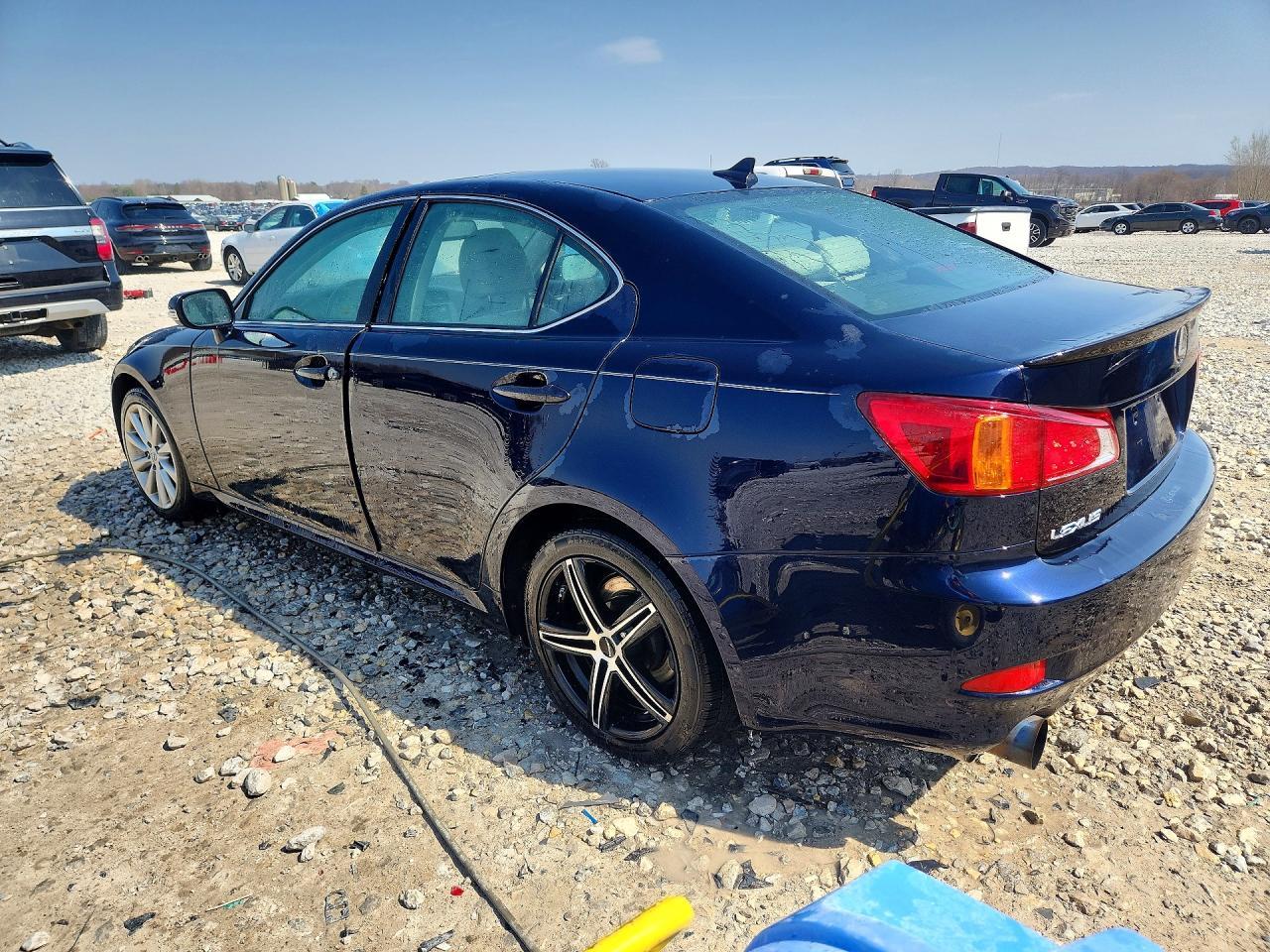 2010 Lexus Is 250 Base - Фото 2