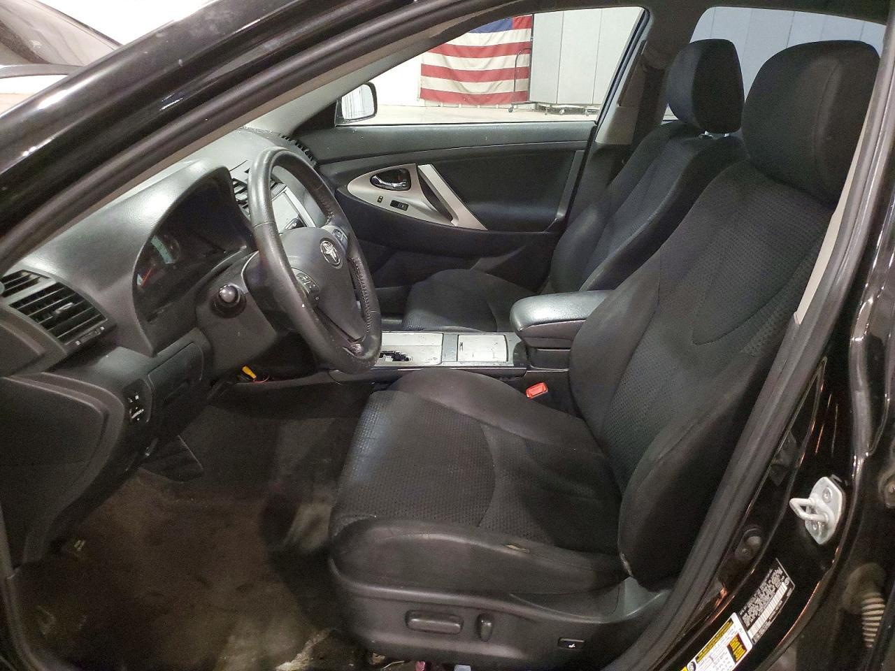2010 Toyota Camry Se - Фото 7