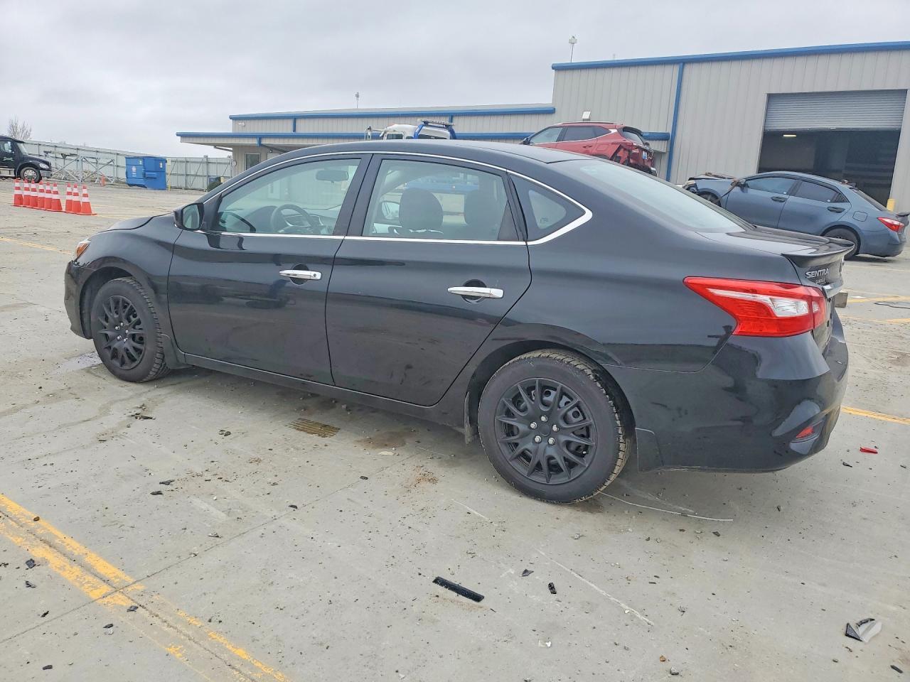 2016 Nissan Sentra Fe+S - Фото 2