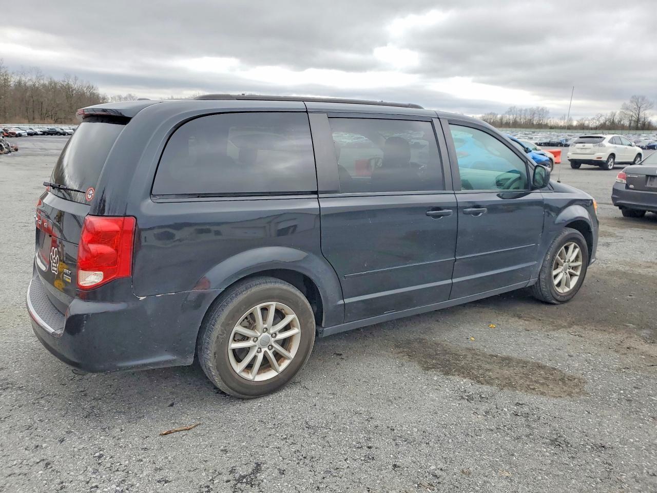 2016 Dodge Grand Caravan Sxt - Фото 3