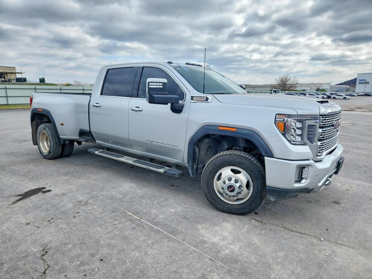 2022 GMC Sierra K3500 Denali - Фото 4