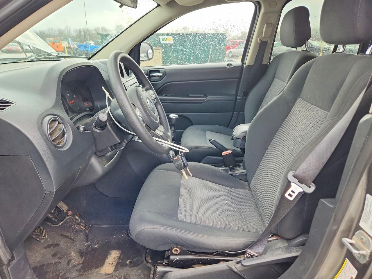 2012 Jeep Compass Sport - Фото 7