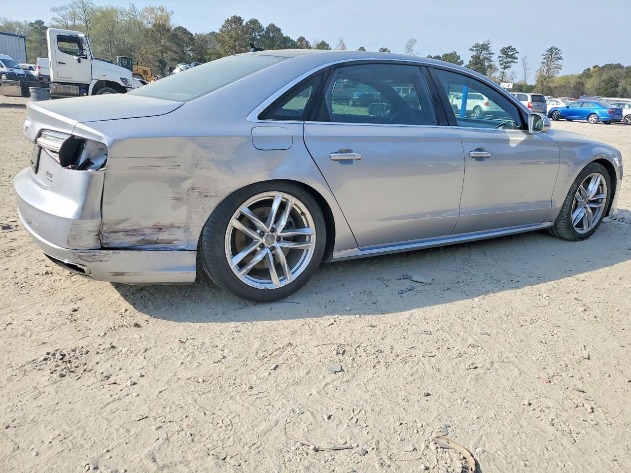 2016 Audi A8 L Quattro - Image 3