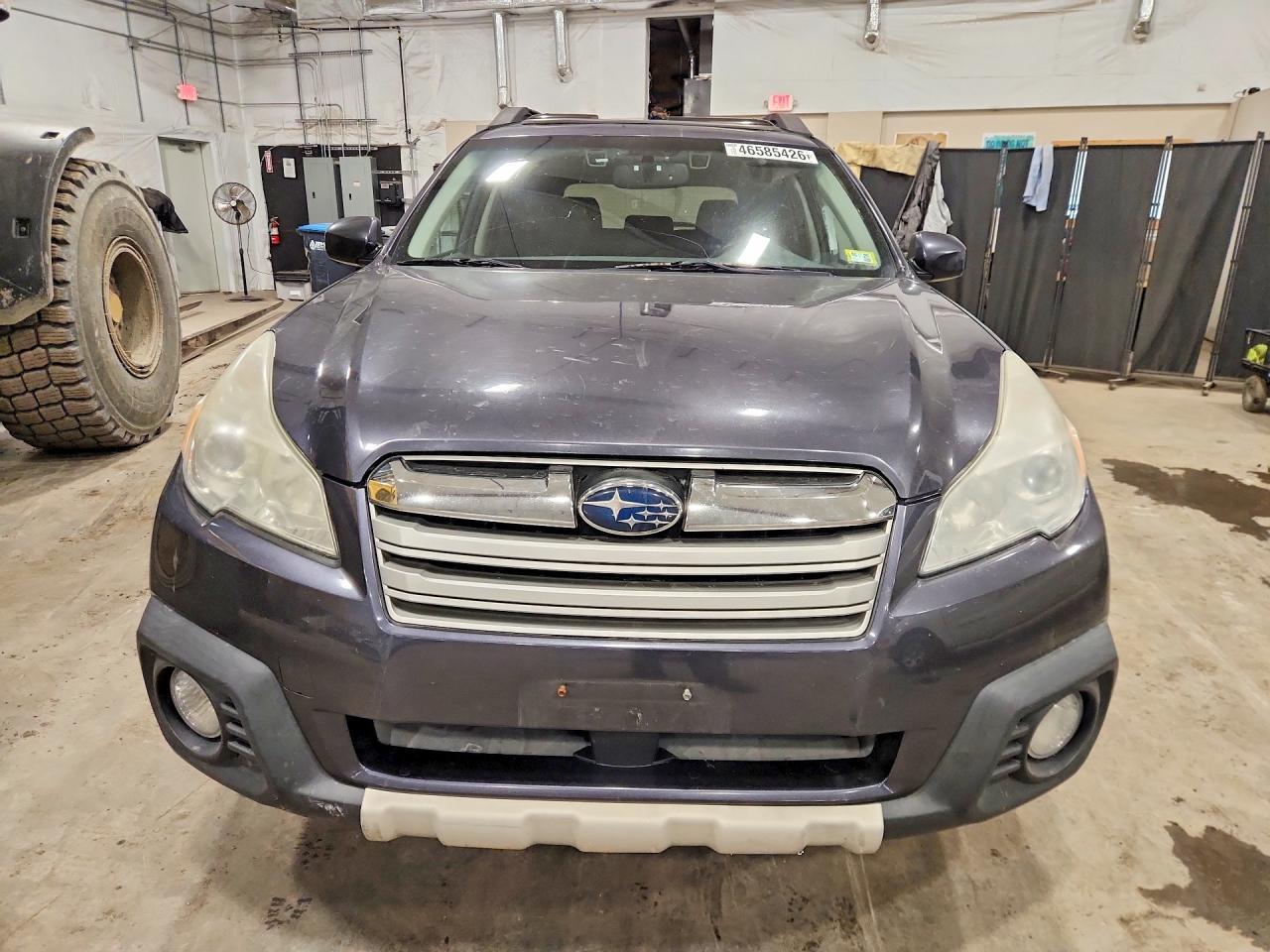 2013 Subaru Outback 2.5I Limited - Image 5