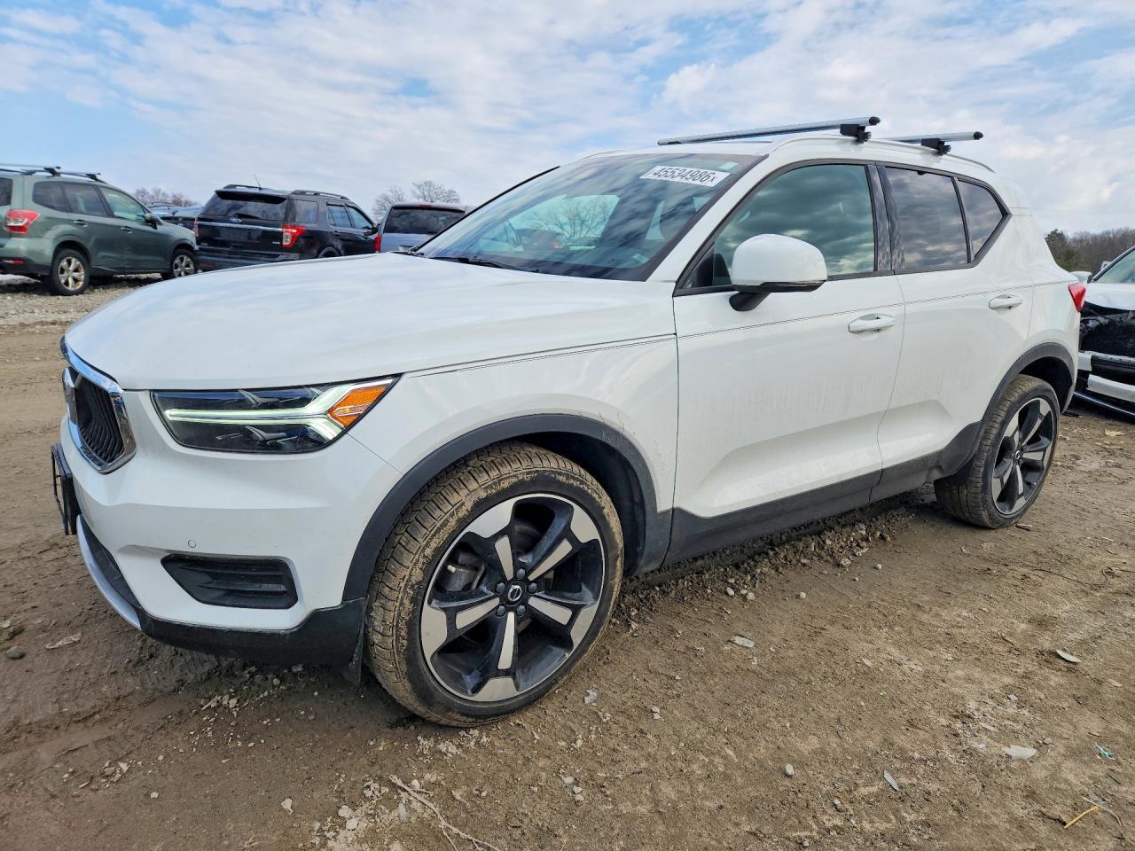 2020 Volvo Xc40 T5 Momentum