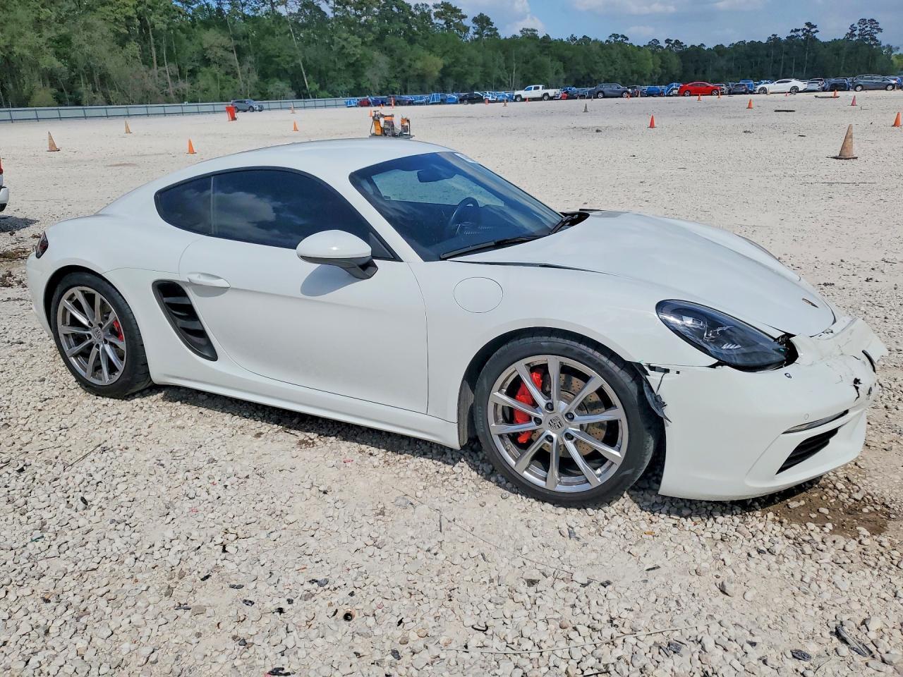 2018 Porsche Cayman S - Image 4