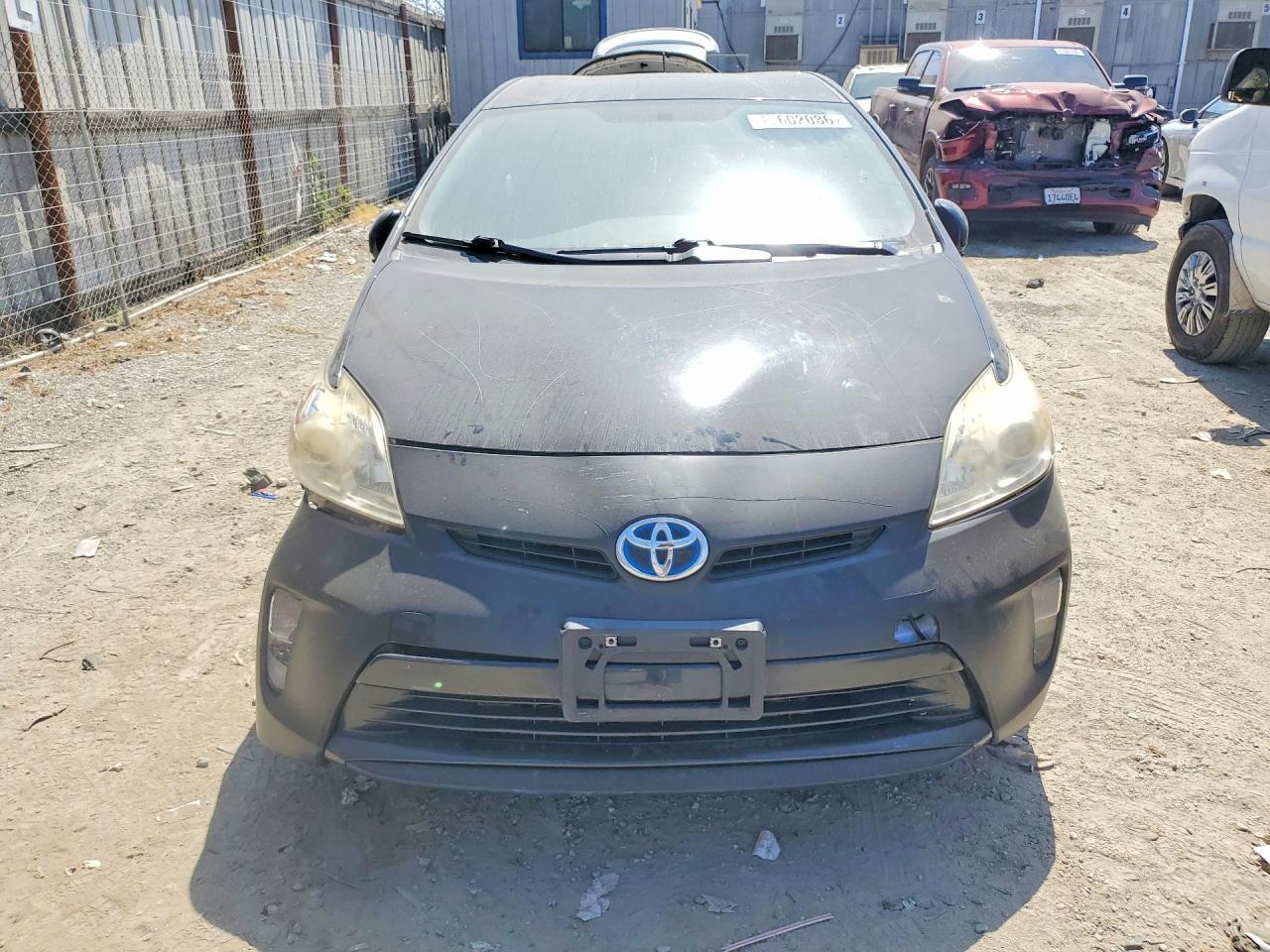 2015 Toyota Prius Two - Фото 5