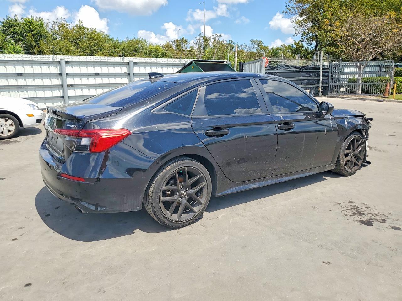 2022 Honda Civic Sport - Фото 5