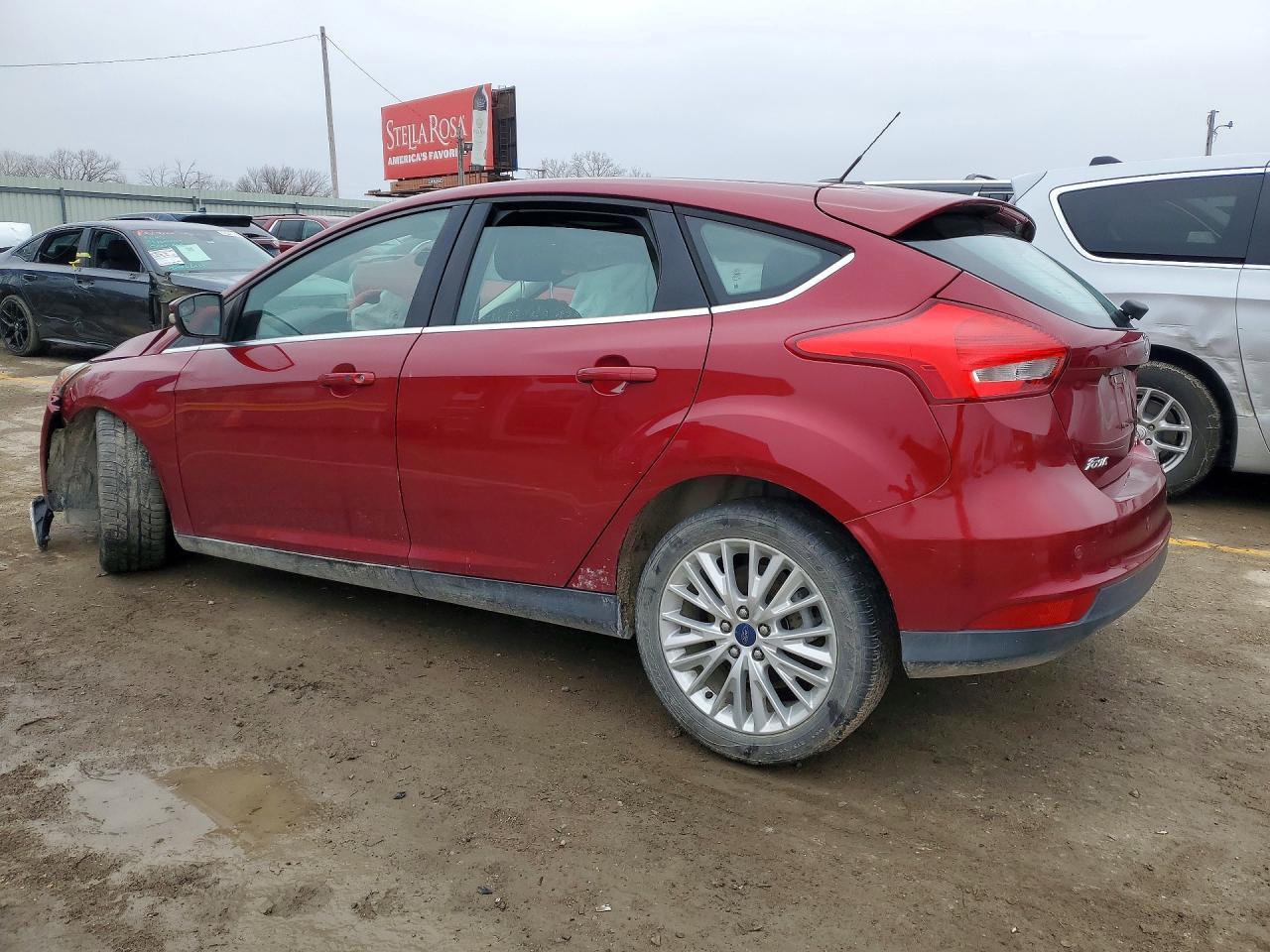 2015 Ford Focus Titanium - Фото 2