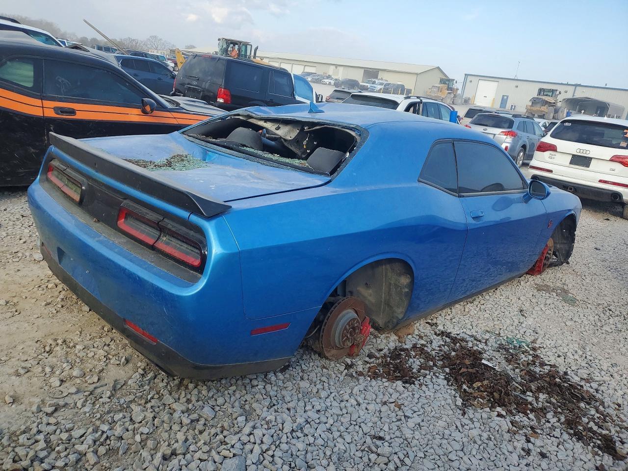 2016 Dodge Challenger Srt Hellcat - Фото 3