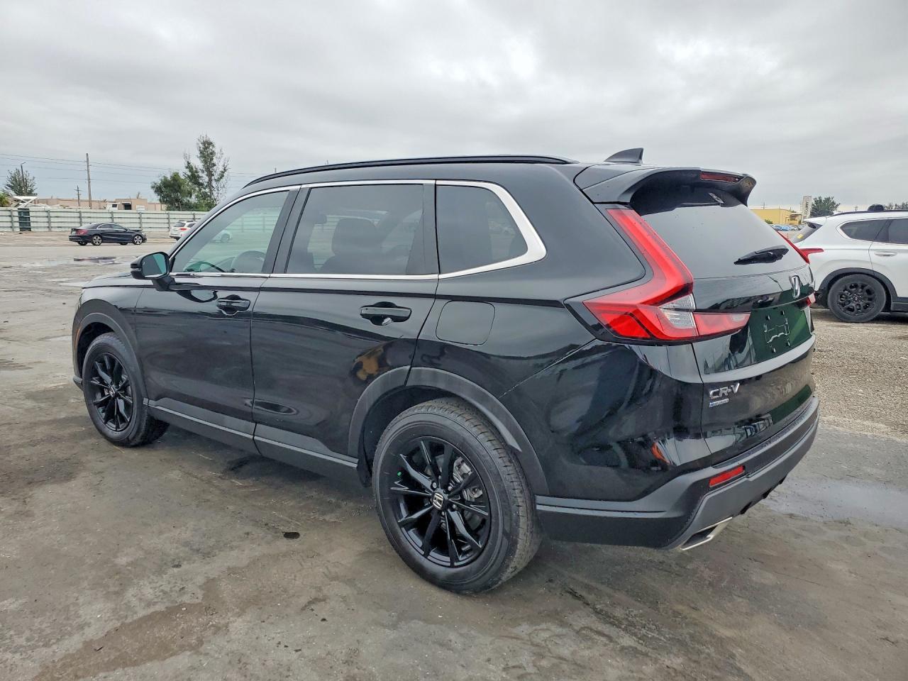 2025 Honda Cr-V Sport - Image 2